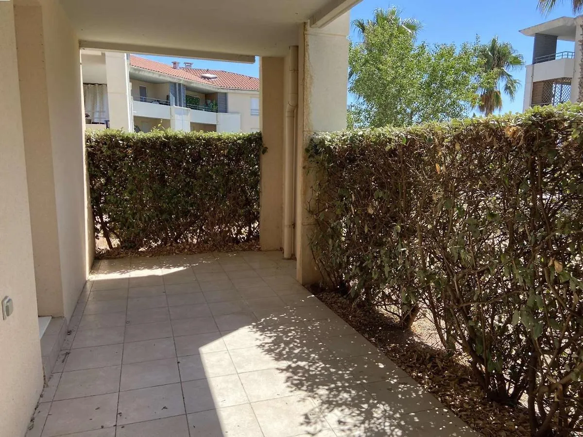 Appartement 2P Avec Terrasse, Piscine Et Parking Prive - Proche Plages Du Var - Fr-1-226A-138 Roquebrune-sur-Argens Apartment
